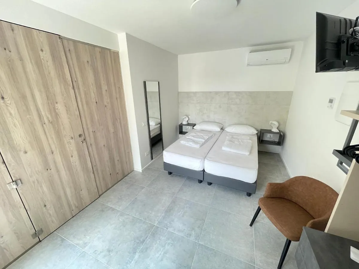Villa San Zeno Rooms Bardolino 0*,  Italia